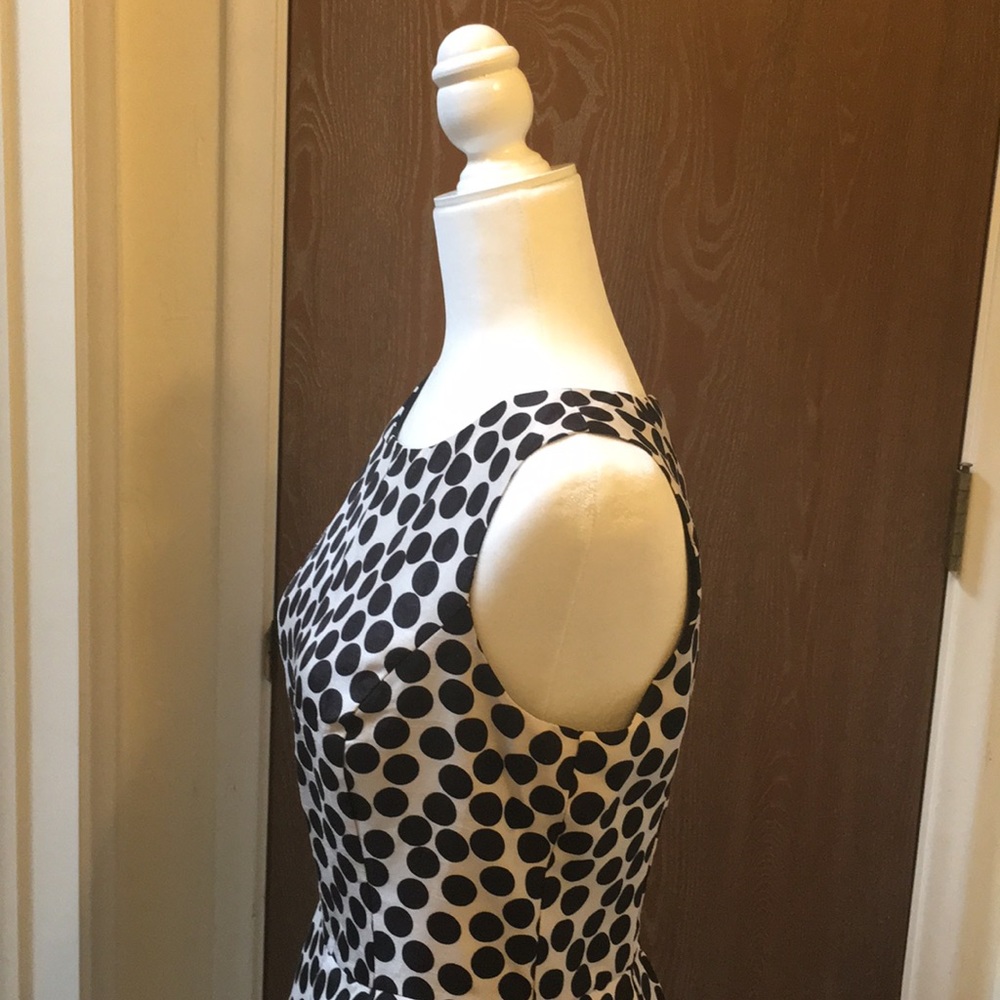 White and black polk-a-dot A-line dress - Picture 3 of 3